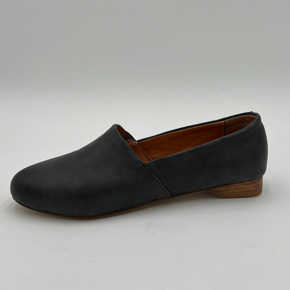 FOWT Black Closed Almond Toe Pumps Solid Color Loafer Flats Slip On Cozy Shoes